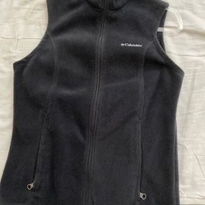 Columbia vest